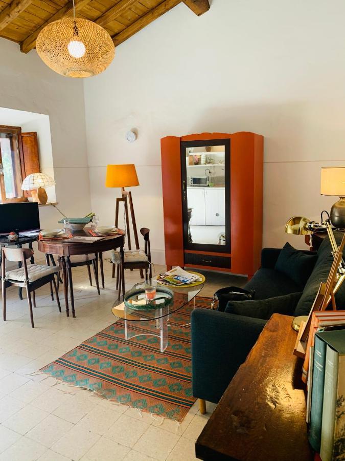 Apartment Casette Rosse Nel Borgo Medievale Di Fossanova