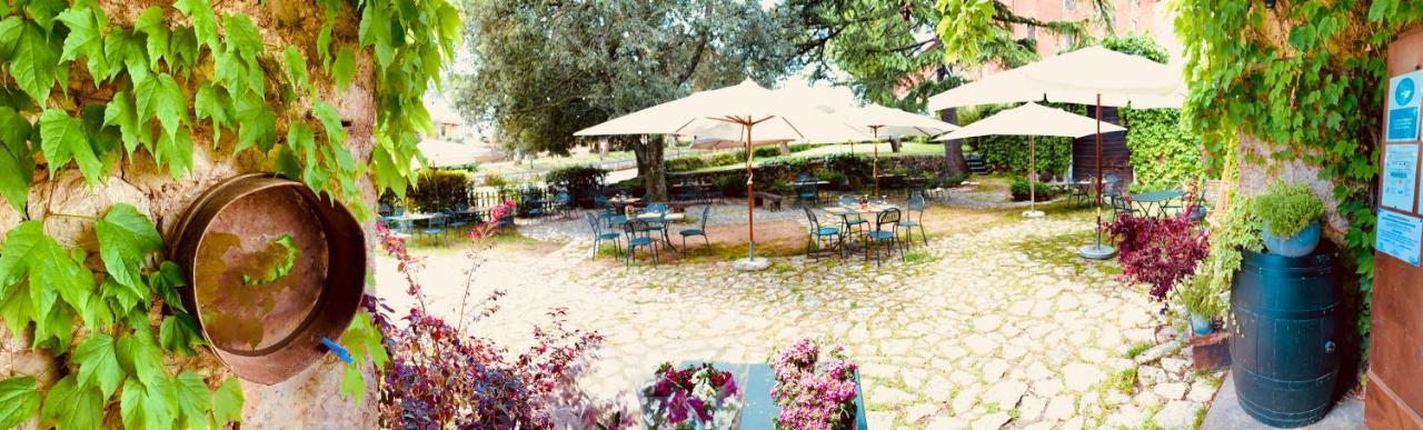 Apartment Casette Rosse Nel Borgo Medievale Di Fossanova *